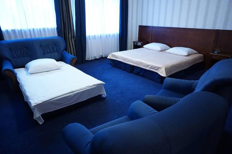 Hotel Mistral ماركي المظهر الخارجي الصورة