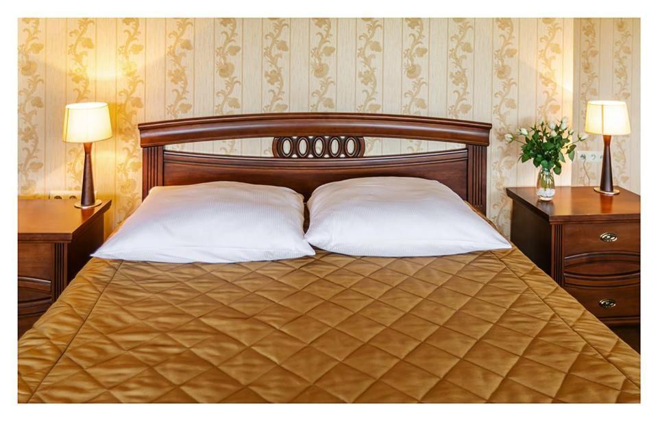 Hotel Mistral ماركي المظهر الخارجي الصورة